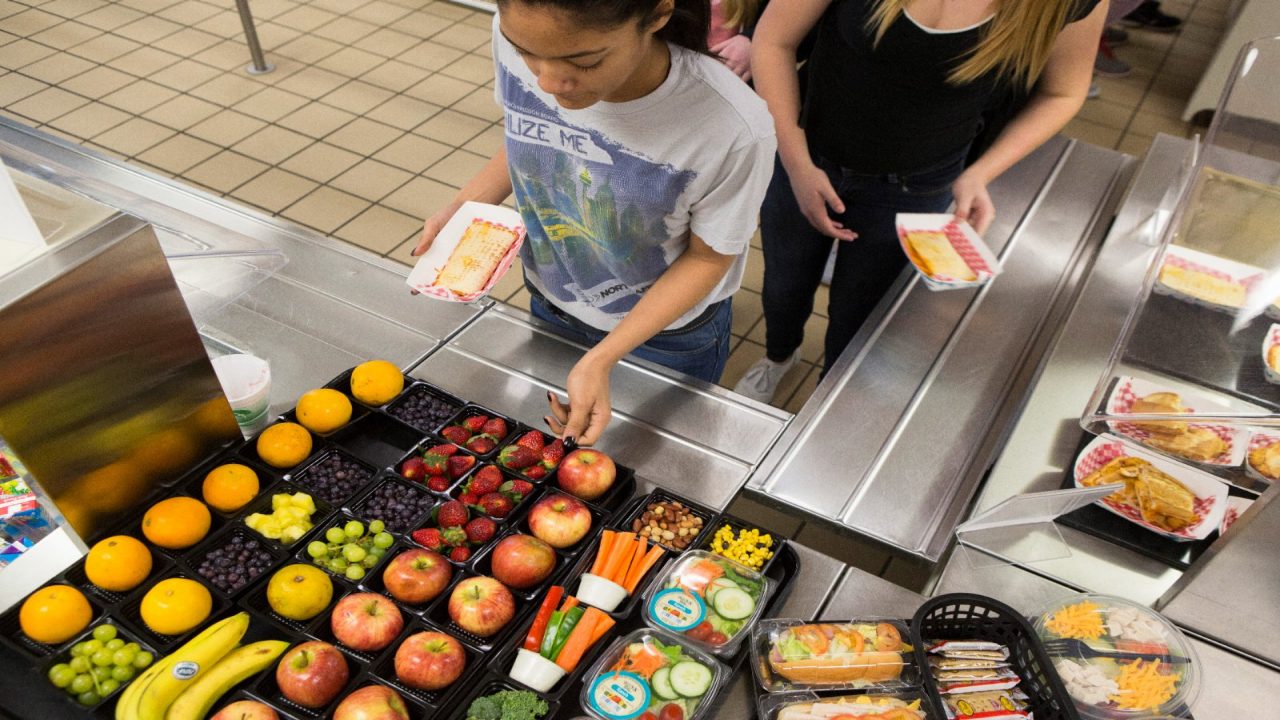 Students offered healthy foods in school cafeteria..