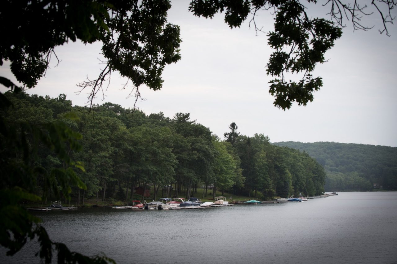 A view of boats on a Deep Creek Lake.