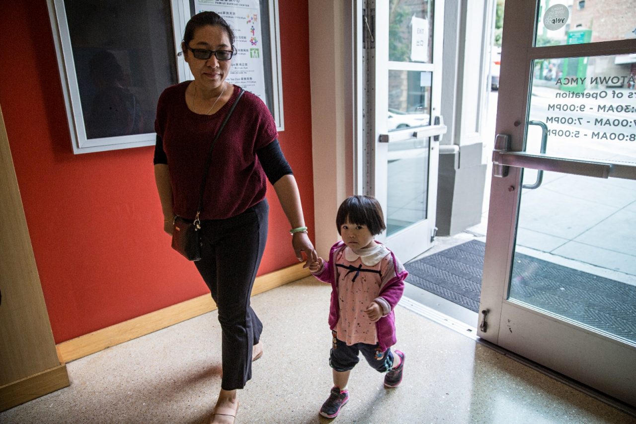 Rui Yi Li at the San Francisco Chinatown YMCA with her daughter, Amy Xie (2 years old).